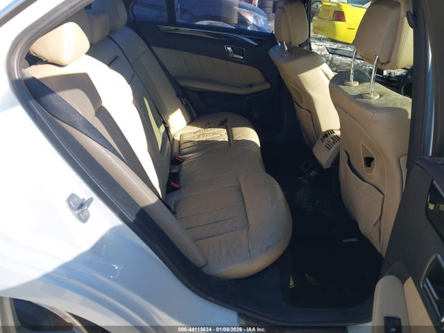 2011 MERCEDES-BENZ E 550 WDDHF7CBXBA298969 Photo 7