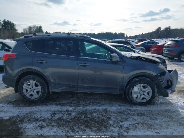 Toyota RAV4 LE 2015 2T3BFREV6FW229657 Image 13