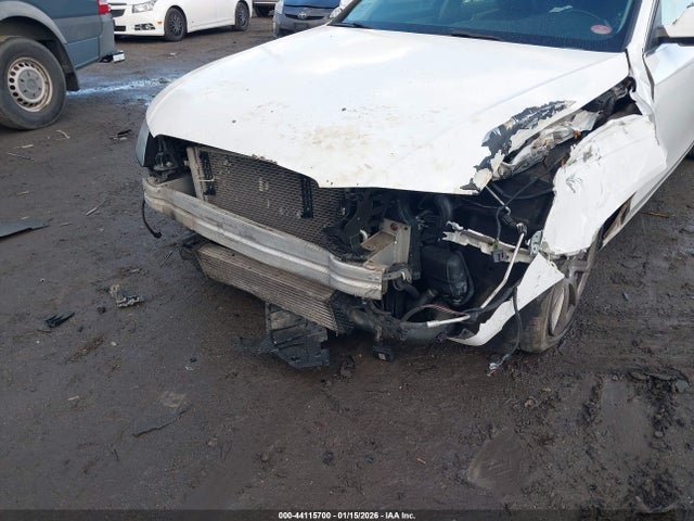 2010 AUDI A4 WAUEFAFL2AN059046 Photo 5