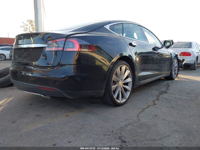 2014 TESLA MODEL S 5YJSA1S14EFP47546 Photo 3