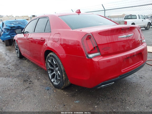 Aukcja sprzedaży 2015 Chrysler 300 300s, vin: 2C3CCABG7FH797330, numer aukcji: 44115726
