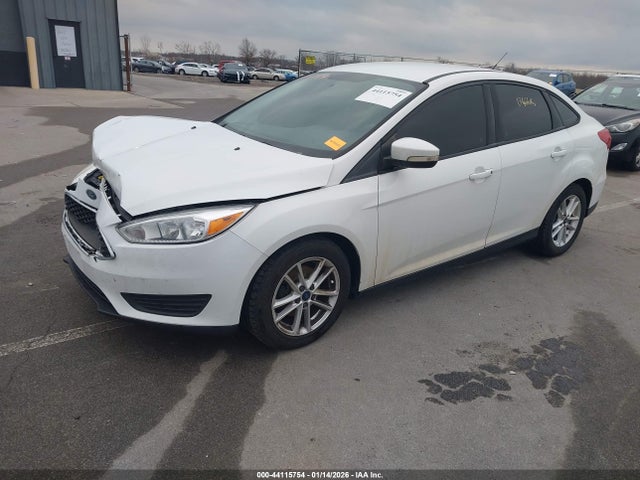 1FADP3F27GL255623 Ford FOCUS SE