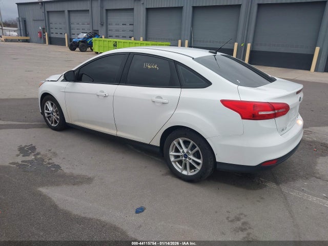 1FADP3F27GL255623 Ford FOCUS SE