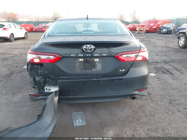 4T1R11AK7MU593781 Toyota CAMRY LE