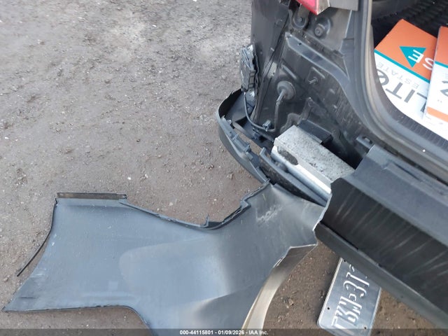 4T1R11AK7MU593781 Toyota CAMRY LE