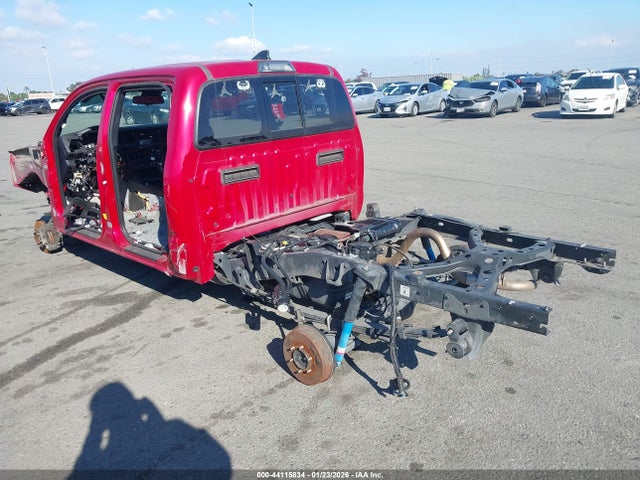 3TMBZ5DN7JM017216 Toyota Tacoma Trd Sport