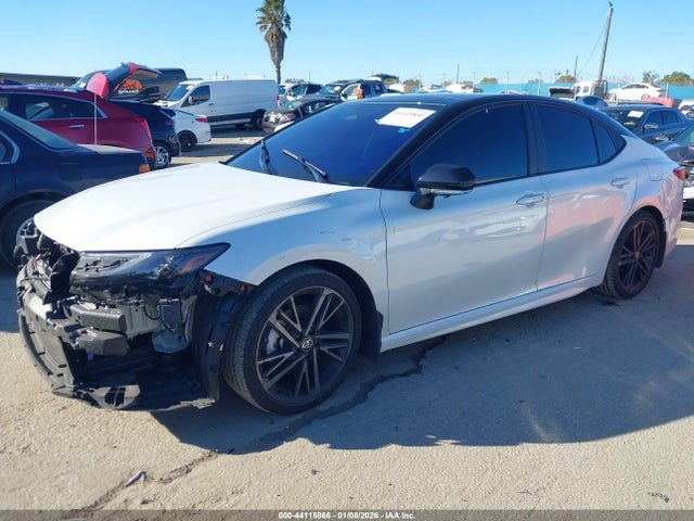 Toyota CAMRY XSE 2025 4T1DAACKXSU185800 Image 2