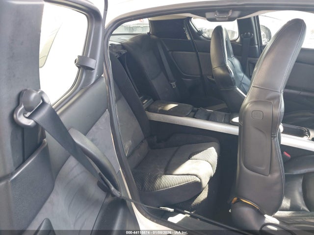 44115874 :رقم المزاد ، JM1FE173050141272 vin ، 2005 Mazda Rx-8 6 Speed Manual مزاد بيع