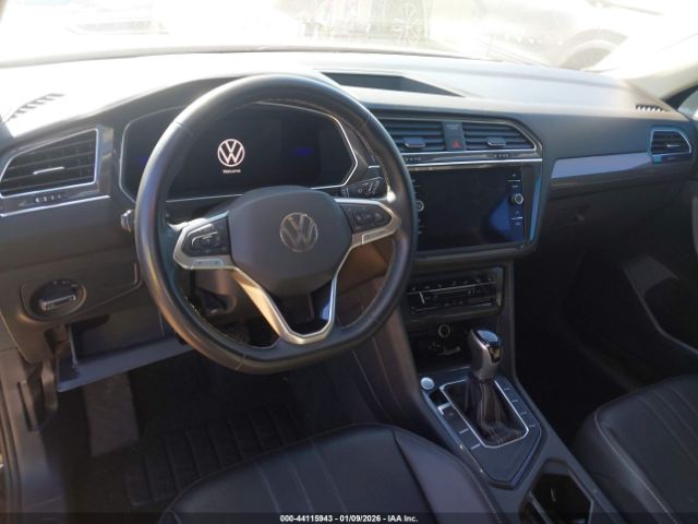 2022 VOLKSWAGEN TIGUAN 3VV3B7AX2NM103566 Photo 10
