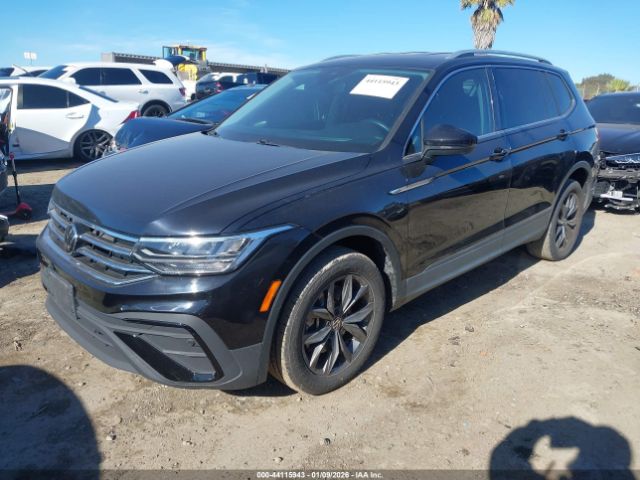 2022 VOLKSWAGEN TIGUAN 3VV3B7AX2NM103566 Photo 1