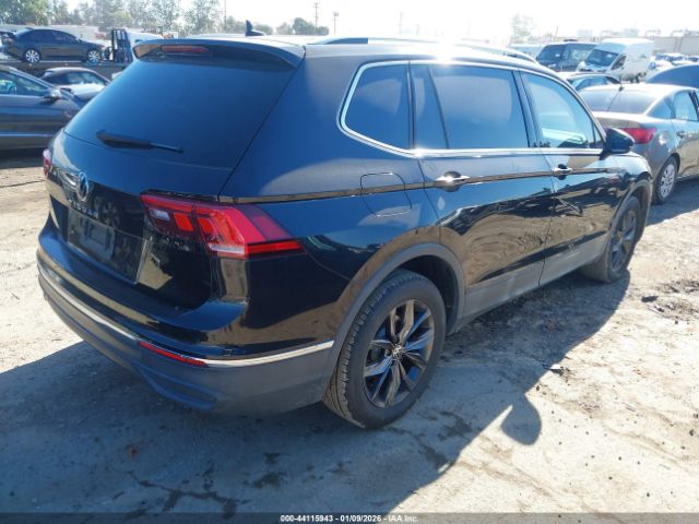 2022 VOLKSWAGEN TIGUAN 3VV3B7AX2NM103566 Photo 3