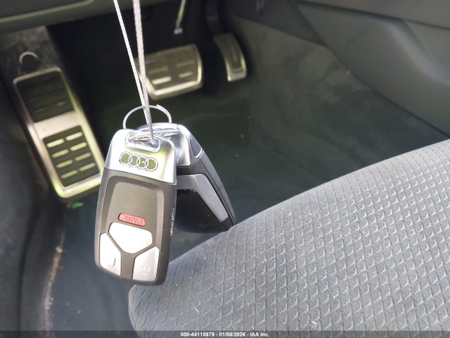 2022 AUDI A4 WAUEAAF45NN012090 Photo 10