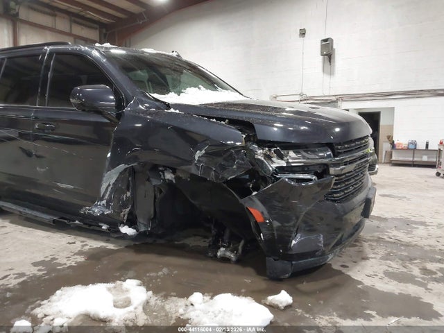 1GNSKRKD3NR165073 Chevrolet Tahoe 4wd Rst
