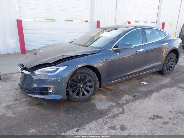 2018 TESLA MODEL S 5YJSA1E28JF295017 Photo 1