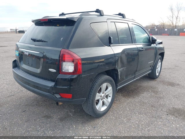 Jeep Compass Latitude 2016 1C4NJDEB9GD781172 Image 4