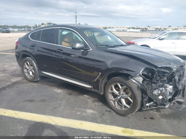 2024 BMW X4 5UX33DT06R9V07838