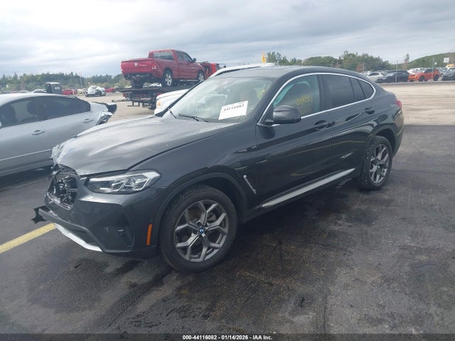 2024 BMW X4 5UX33DT06R9V07838 Photo 1