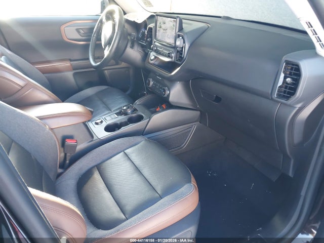 Продажа на аукционе авто 2021 Ford Bronco Sport Outer Banks, vin: 3FMCR9C63MRA97266, номер лота: 44116158