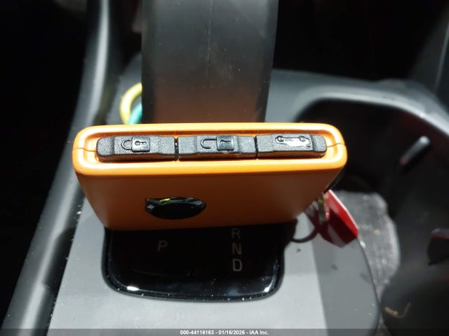 2025 VOLVO XC40 YV4L12UJ8S2557106 Photo 10