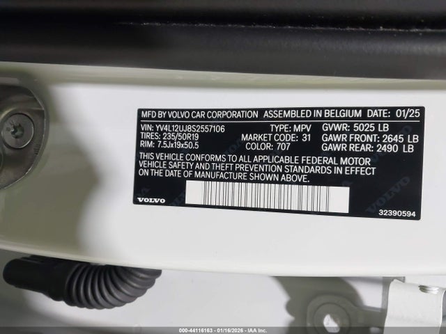 2025 VOLVO XC40 YV4L12UJ8S2557106 Photo 8