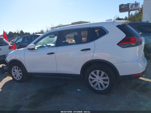 Aukcja sprzedaży 2017 Nissan Rogue S, vin: KNMAT2MV5HP549497, numer aukcji: 44116165