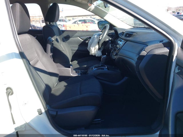 Aukcja sprzedaży 2017 Nissan Rogue S, vin: KNMAT2MV5HP549497, numer aukcji: 44116165
