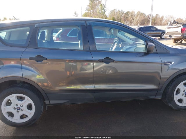 1FMCU0F71HUE13048 Ford ESCAPE S