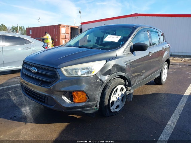 1FMCU0F71HUE13048 Ford ESCAPE S