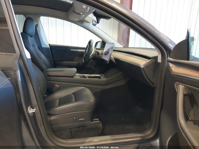 2023 TESLA MODEL Y 7SAYGDEE8PF627831 Photo 4