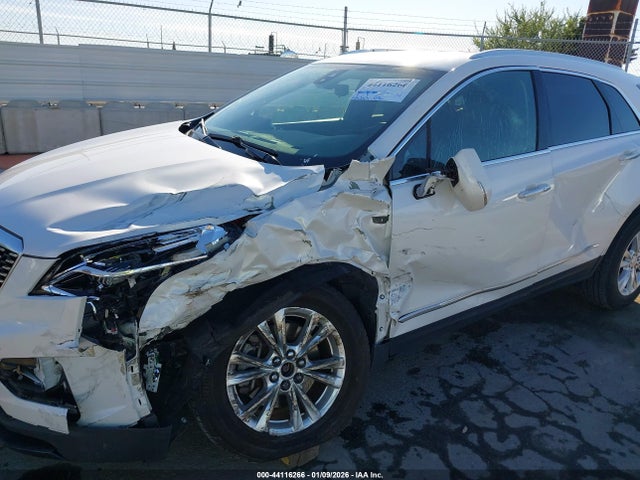 2020 CADILLAC XT5 1GYKNAR42LZ232051 Photo 5