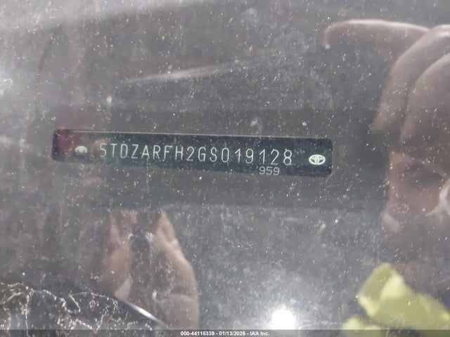 5TDZARFH2GS019128 Toyota Highlander Le