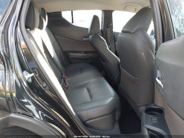 NMTKHMBX7NR141461 Toyota C-hr Limited