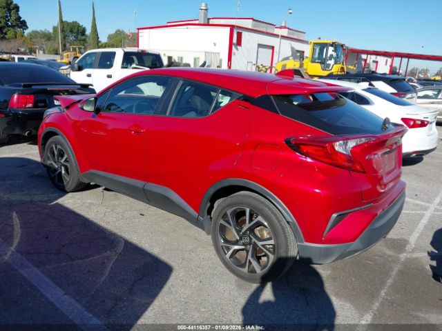 2021 TOYOTA C-HR JTNKHMBX4M1102495 Photo 2