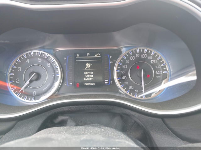 Chrysler 200 Limited 2015 1C3CCCAB4FN534429 Image 7
