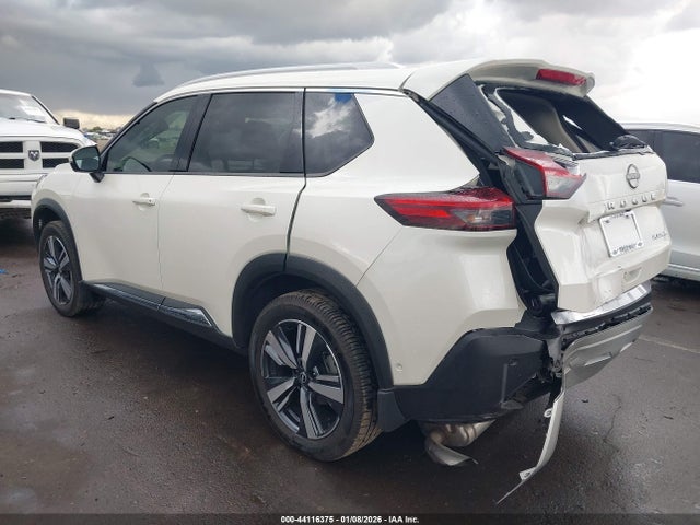 JN8BT3DC6NW120822 Nissan Rogue Platinum Fwd