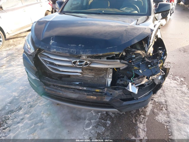 5NMZUDLB4HH043204 Hyundai Santa Fe Sport 2.4l