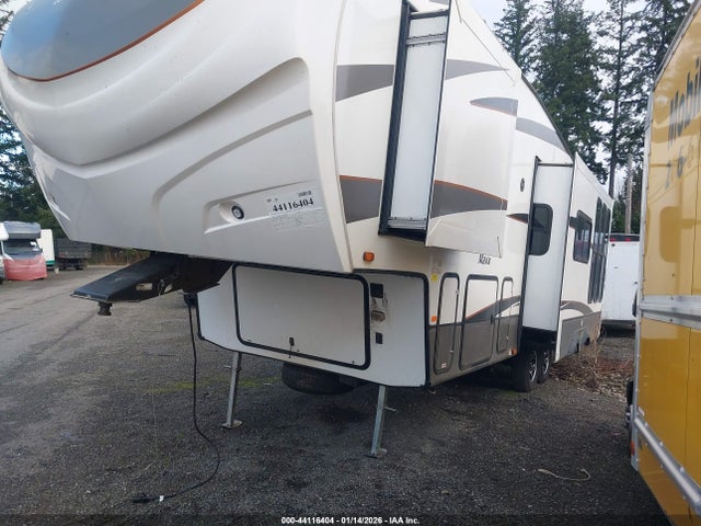 Forest River Other 2017 4X4FWCD24HT016504 Image 2