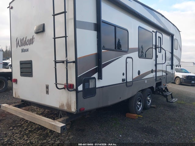 Forest River Other 2017 4X4FWCD24HT016504 Image 4