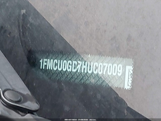 2017 FORD ESCAPE 1FMCU0GD7HUC07009 Photo 8