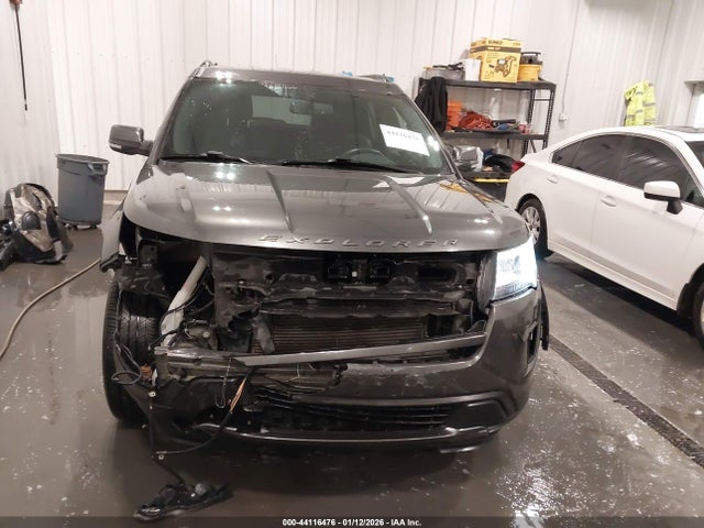 1FM5K8D83JGC86610 Ford EXPLORER XLT