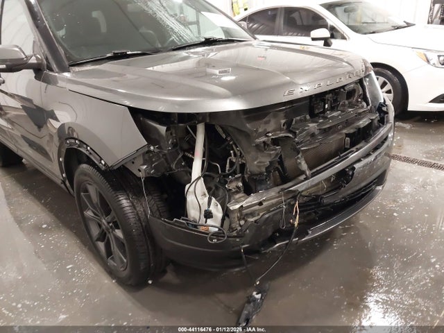1FM5K8D83JGC86610 Ford EXPLORER XLT
