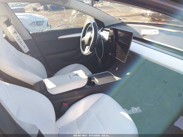 2023 TESLA MODEL 3 5YJ3E1EB5PF708092 Photo 4