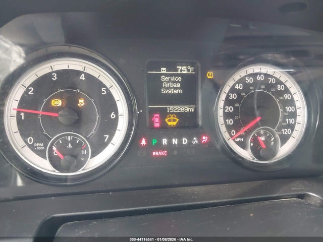 Продажа на аукционе авто 2019 Ram 1500 Classic Tradesman  4x2 6'4 Box, vin: 1C6RR6FG9KS613351, номер лота: 44116581