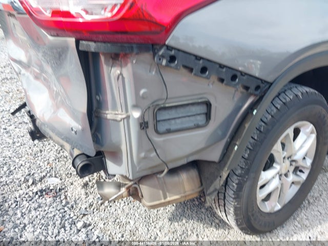 44116605 :رقم المزاد ، 1GNERGKW2KJ220749 vin ، 2019 Chevrolet Traverse 1lt مزاد بيع