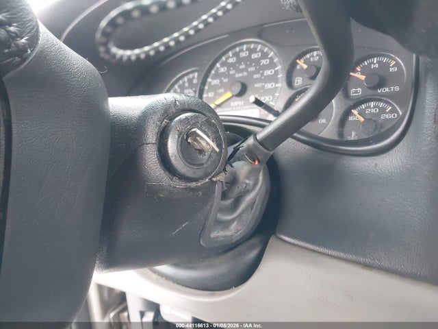 2001 CHEVROLET TAHOE 1GNEK13T81R173779 Photo 10