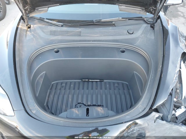 2023 TESLA MODEL 3 5YJ3E1EA2PF655844 Photo 9