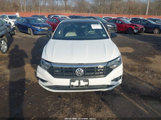 Продажа на аукционе авто 2021 Volkswagen Jetta 1.4t R-line/1.4t S/1.4t Se, vin: 3VWC57BUXMM014009, номер лота: 44116660