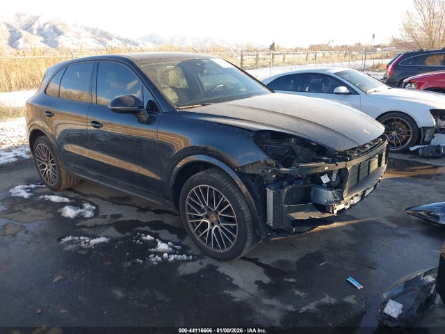 2019 PORSCHE CAYENNE WP1AA2AY2KDA12923