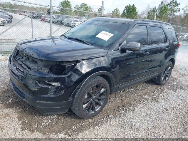 Ford EXPLORER XLT 2018 1FM5K7D85JGB39540 Image 2