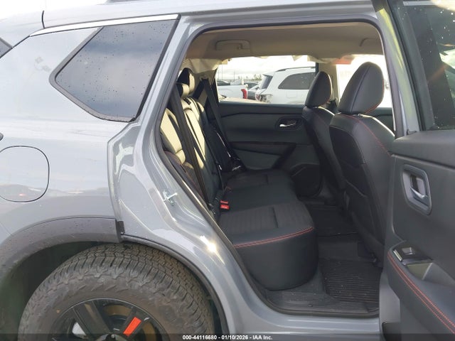 5N1BT3BB9TC702591 Nissan Rogue Rock Creek